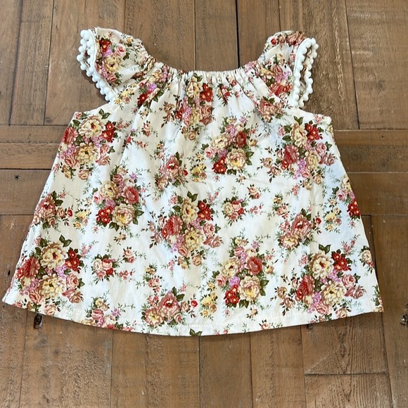 Dear Mimi floral swing top and short set - Picture 5 of 12